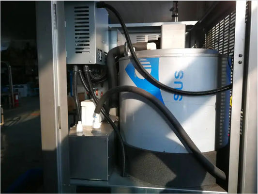 Sk033 Commericalの薄片の製氷機のたくさんの低い電力の消費新しい300kg/24h